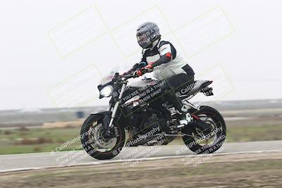 media/Nov-30-2025-TrackDaz (Sun) [[d8b22663df]]/B Group/Session 5 (Wheelie Bump)/